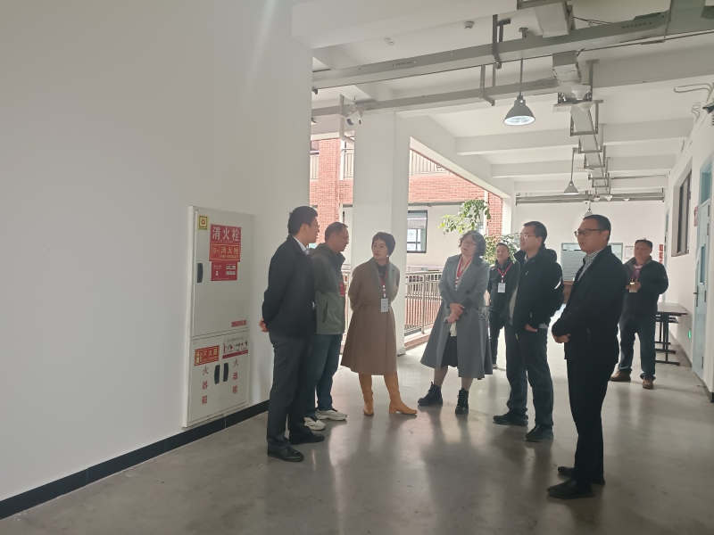 QBep_1701080838391057580.jpg 1.jpg