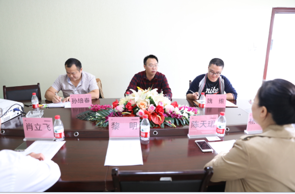 1568880177355023174.png blob.png